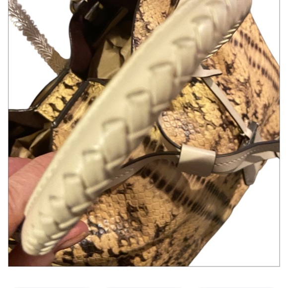 Michael Kors Blakely Bucket Bag - Picture 3 of 10